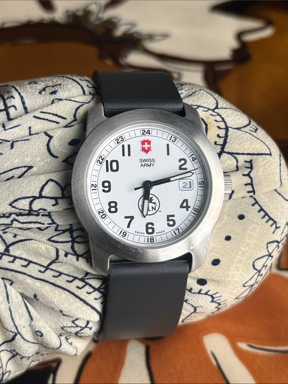 Victorinox Swiss Army watch from the Outdoor Life Network w. Black Rubber Strap